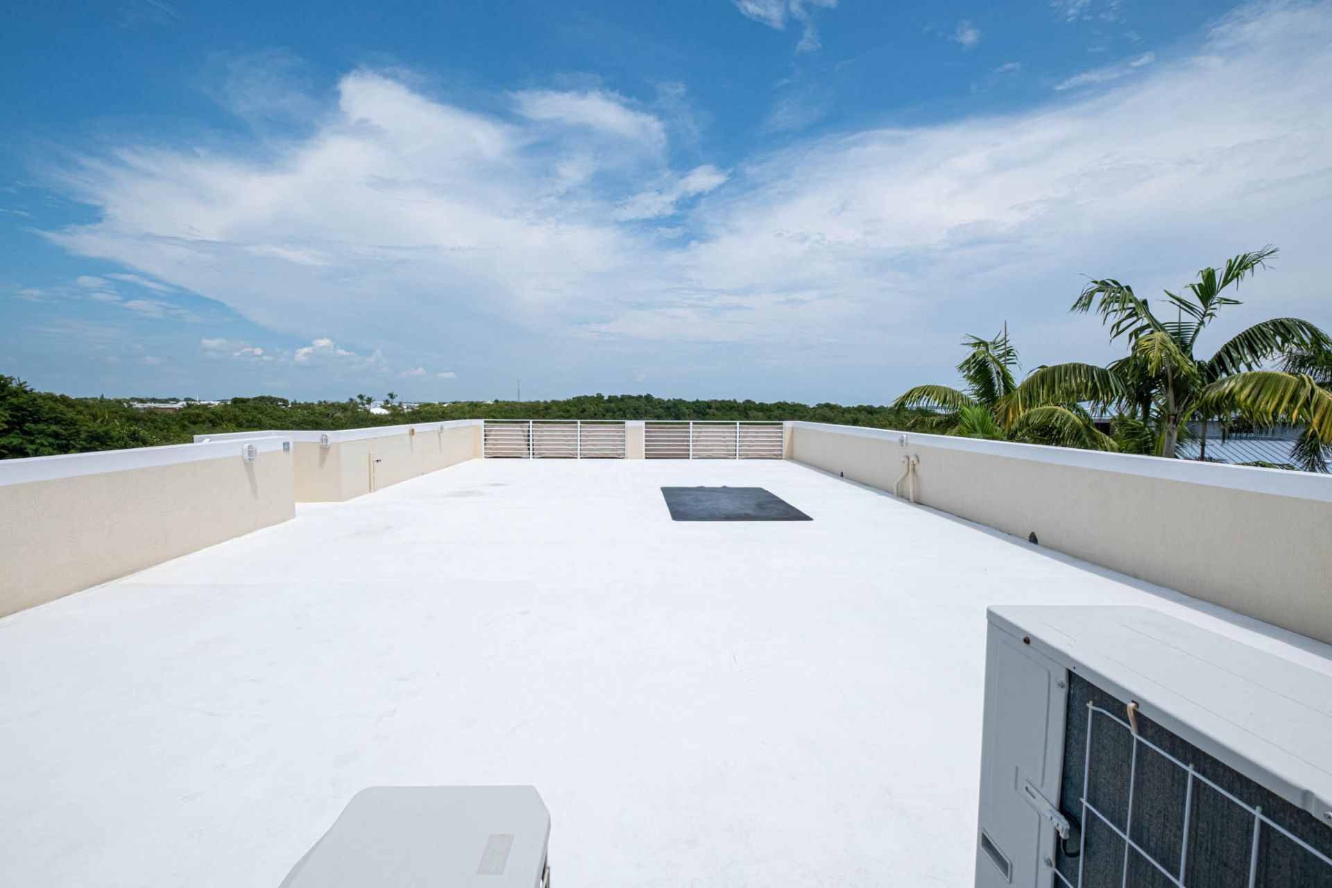 148 Riviera Drive, Tavernier, FL 33070 Photo