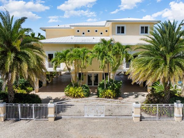 52 S Andros Road, KEY LARGO, FL 33037