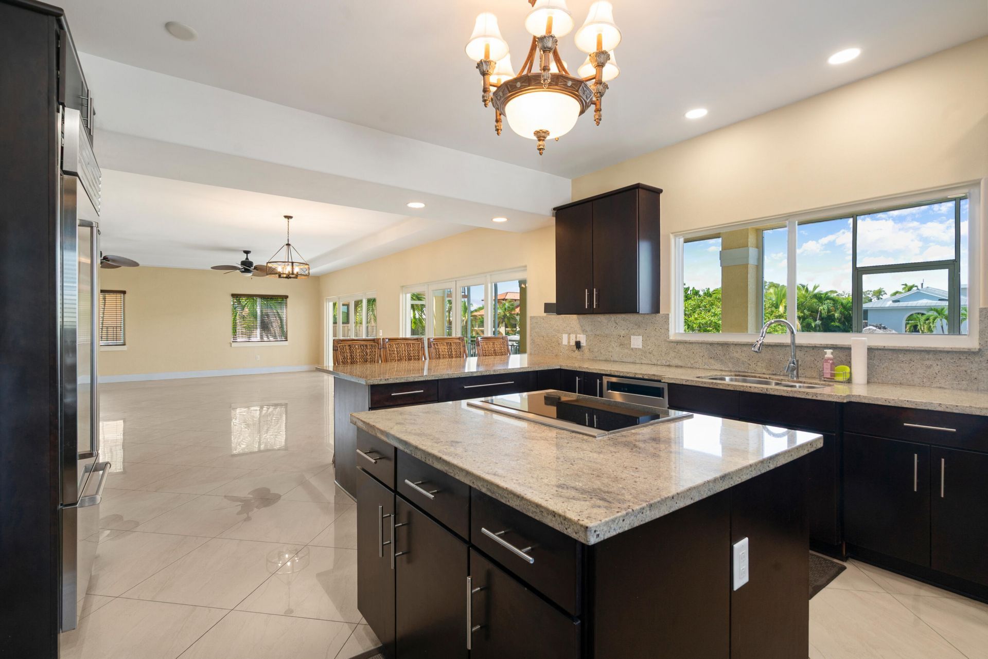 52 S Andros Road, Key Largo, FL 33037 Photo