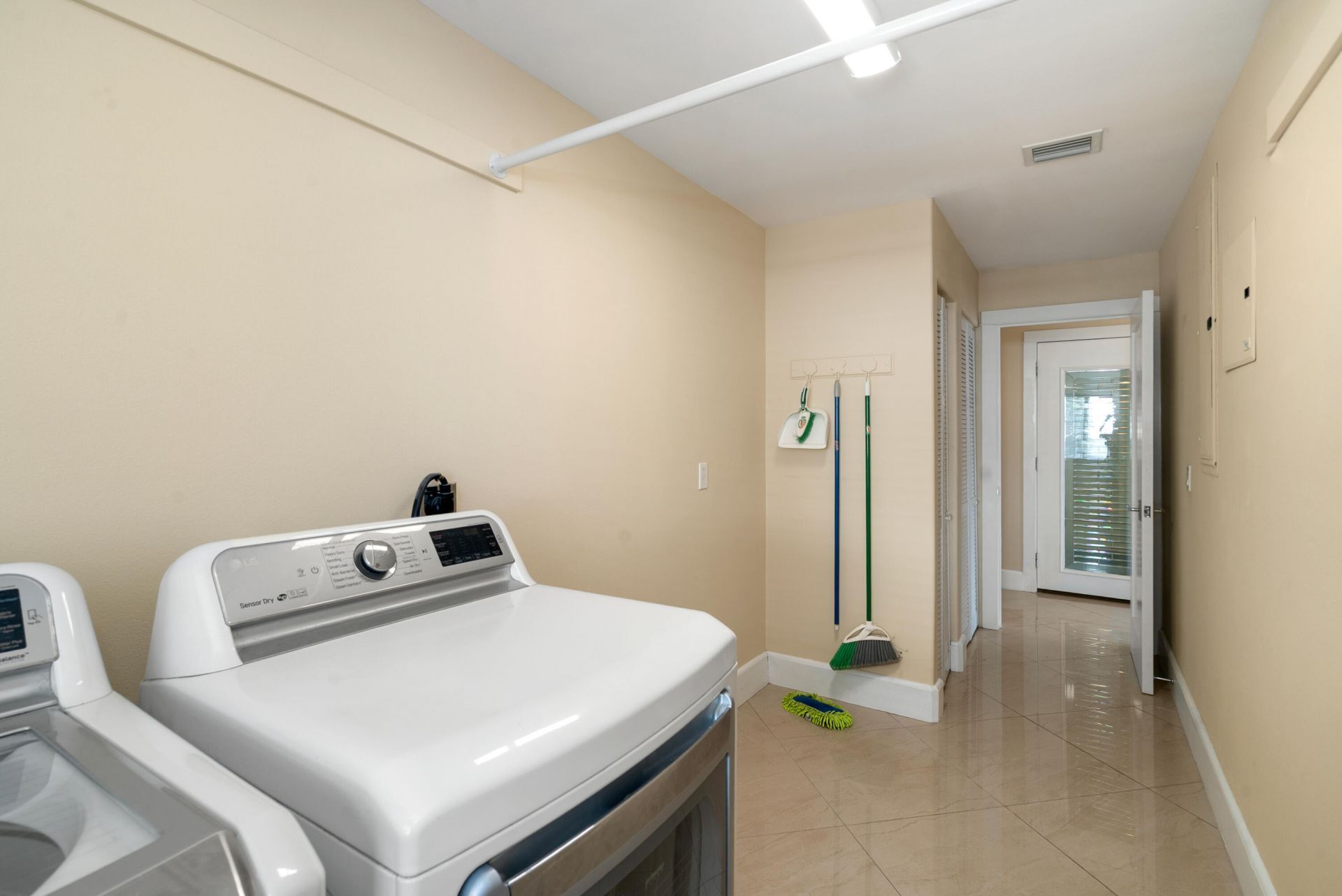 52 S Andros Road, Key Largo, FL 33037 Photo