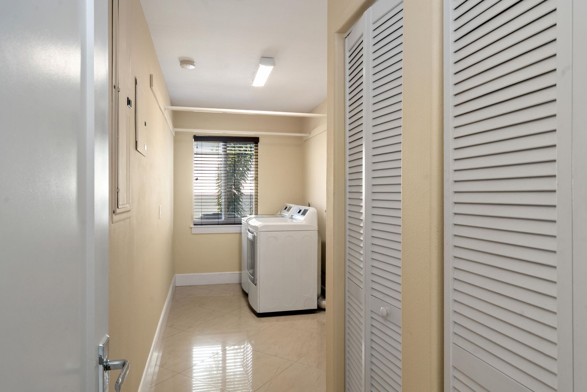 52 S Andros Road, Key Largo, FL 33037 Photo