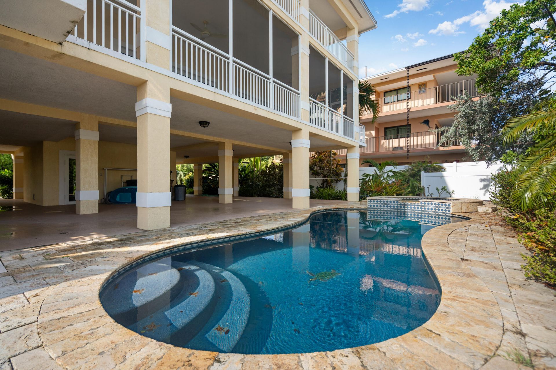 52 S Andros Road, Key Largo, FL 33037 Photo