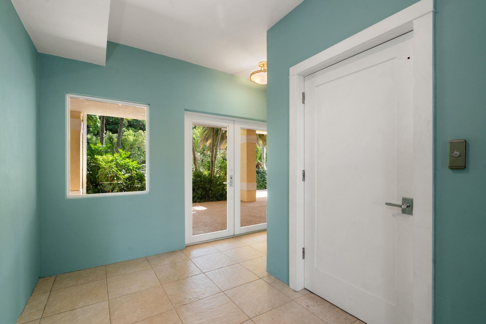 52 S Andros Road, Key Largo, FL 33037 Photo