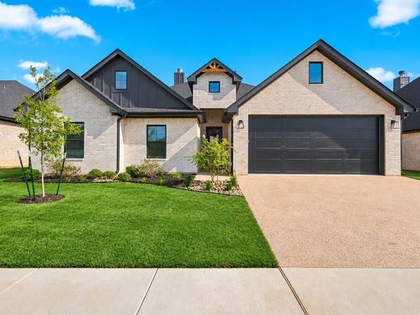 13045 Rainier Drive, Woodway, TX 76712