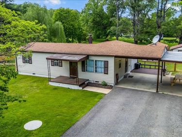 1100 Rice Lane, Big Island, VA 24526
