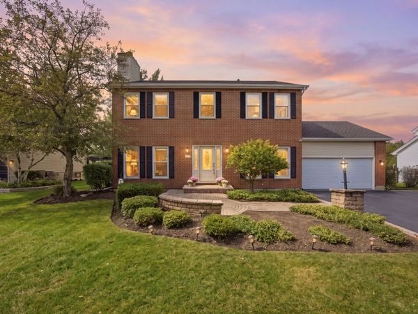 452 Spring Ridge Drive, Crystal Lake, IL 60012