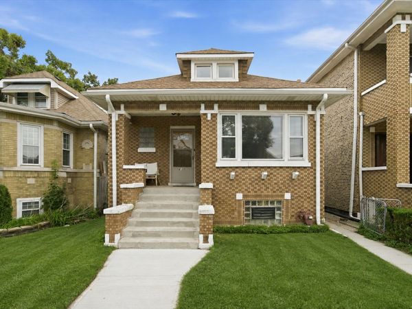 4905 S Keeler Avenue, Chicago, IL 60632