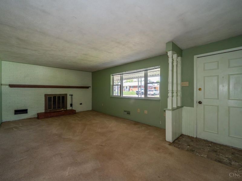 712 Peach Orchard Drive, West Carrollton, OH 45449 Photo 6