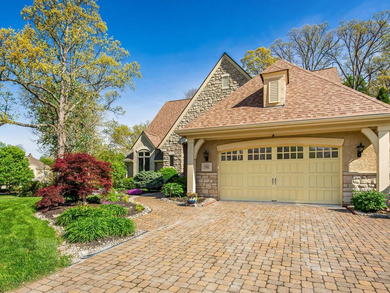 746 Matthews Brook Lane, Powell, OH 43065 Photo 1