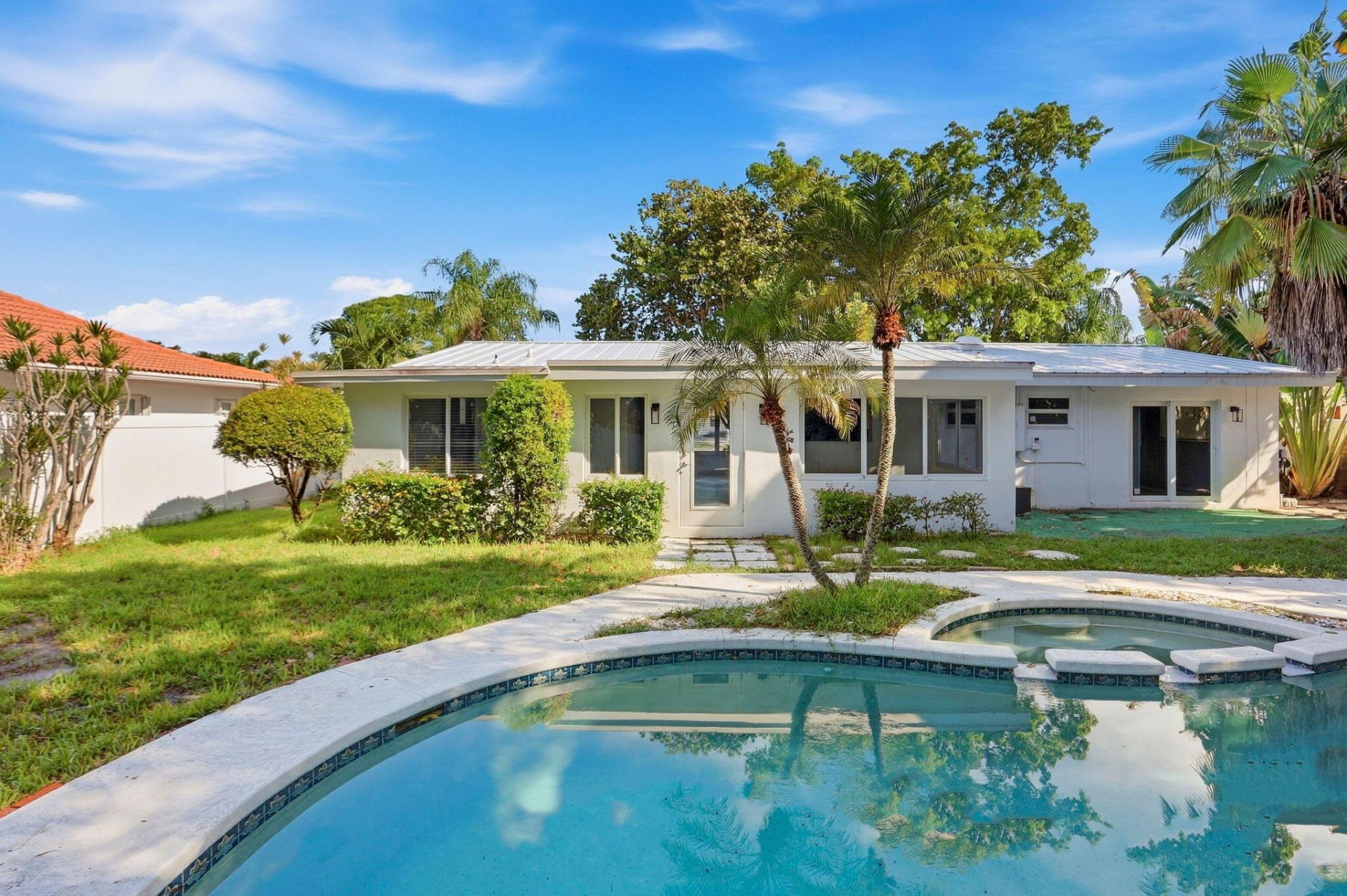 998 W Camino Real, Boca Raton, FL 33486 Photo