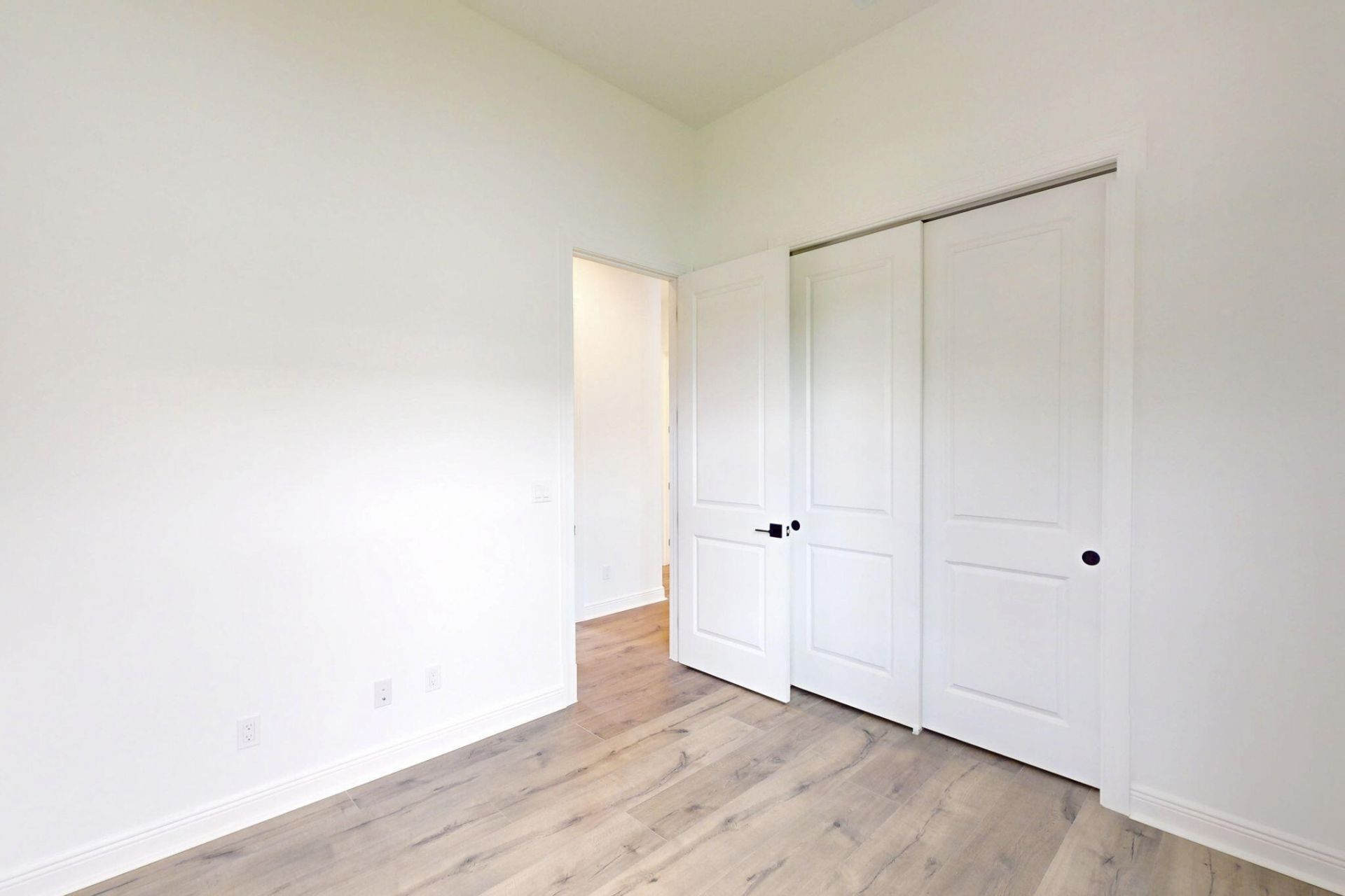 419 SE Via Sangro, Port Saint Lucie, FL 34952 Photo