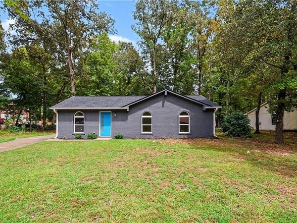 6010 Fieldcrest Drive , Morrow, GA 30260