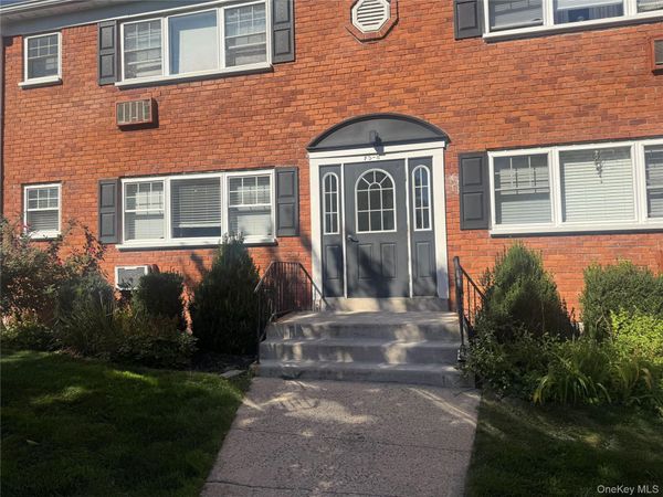 1879 Crompond Road , Unit F6, Peekskill, NY 10566