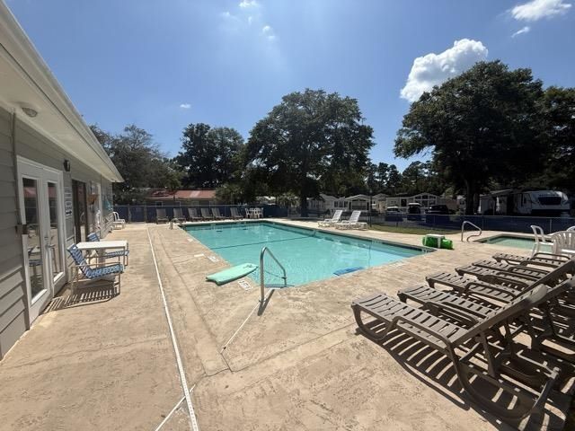5400 Little River Neck Rd. Photo 23