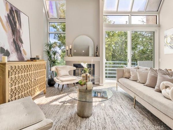 5151 Balboa, Unit 303, Encino, CA 91316