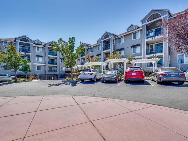 1982 W Bayshore Road, Unit 224, East Palo Alto, CA 94303
