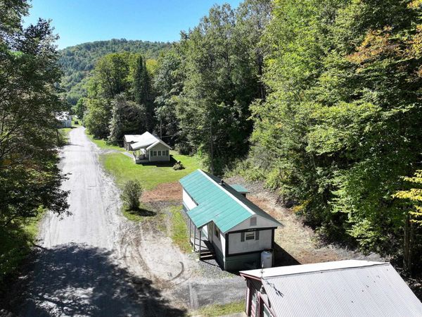95 & 137 Mud Hollow Road, Kirby, VT 05824