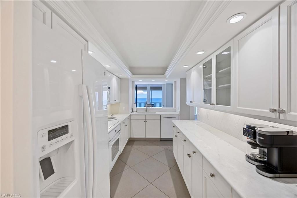 10691 Gulf Shore Dr, Unit 1201, Naples, FL 34108 Photo
