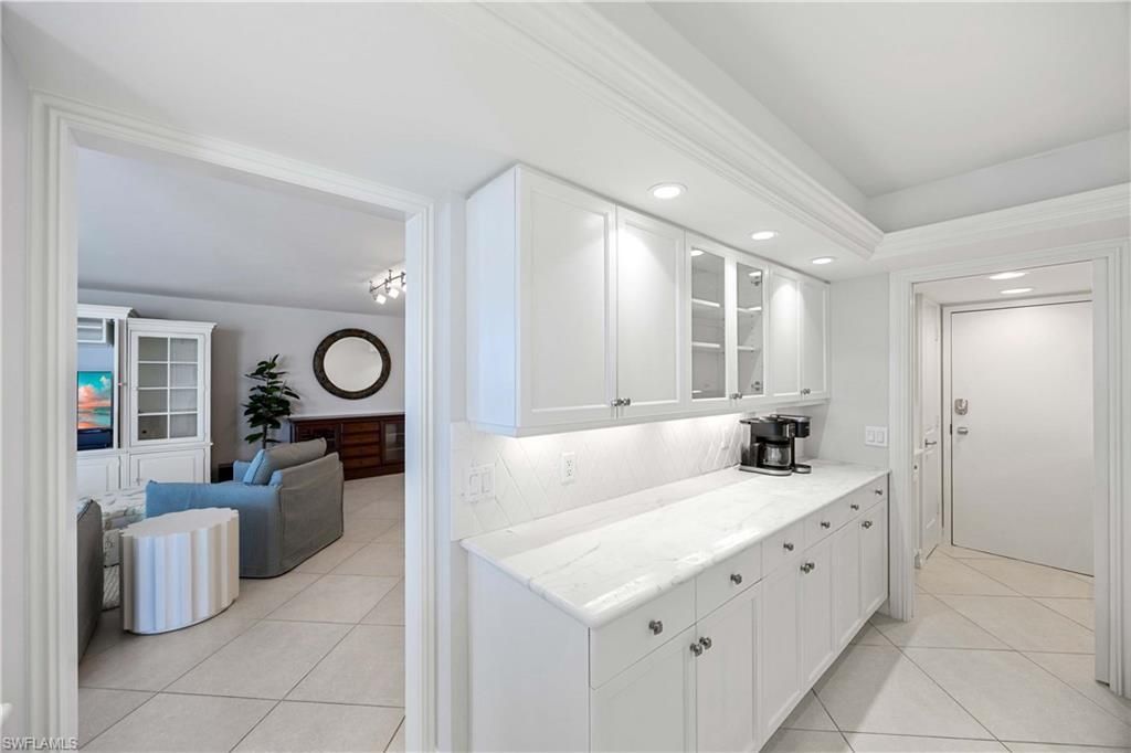 10691 Gulf Shore Dr, Unit 1201, Naples, FL 34108 Photo