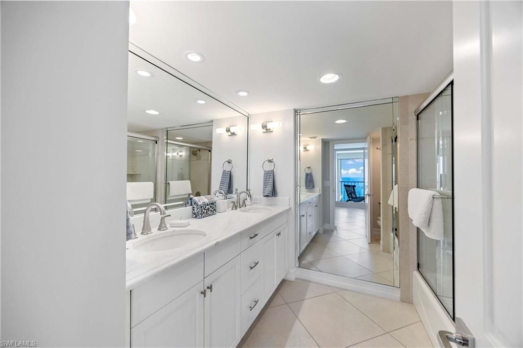 10691 Gulf Shore Dr, Unit 1201, Naples, FL 34108 Photo