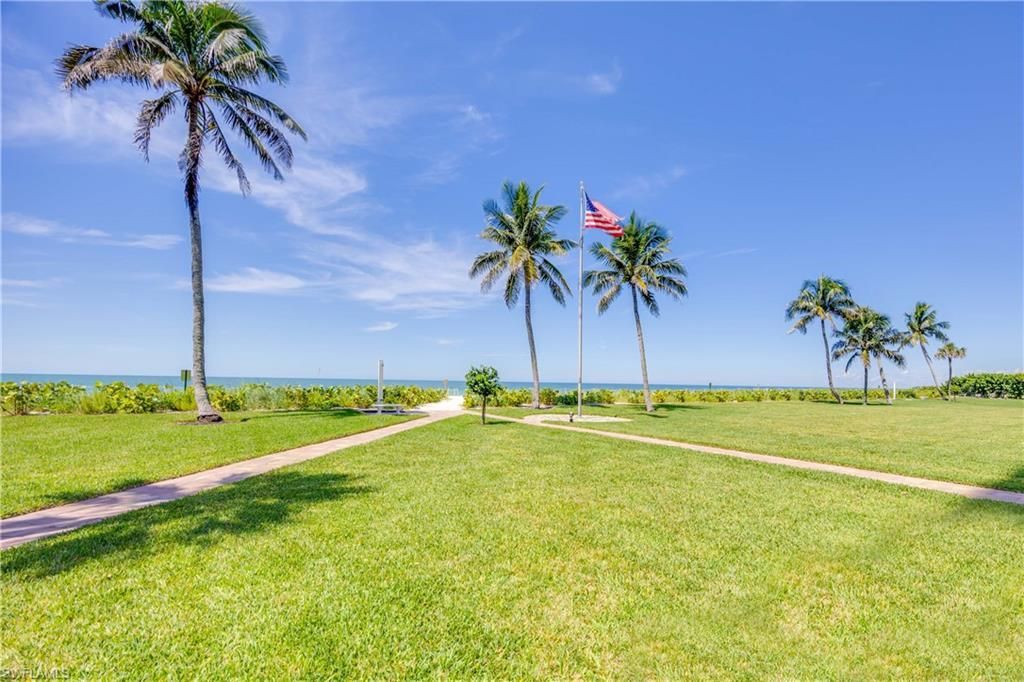 10691 Gulf Shore Dr, Unit 1201, Naples, FL 34108 Photo