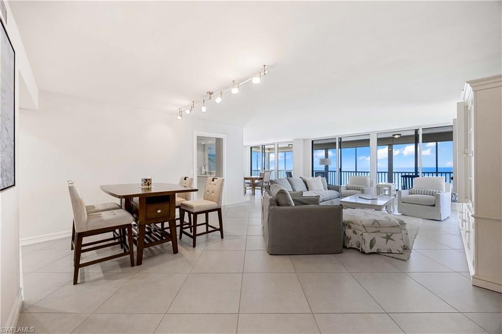 10691 Gulf Shore Dr, Unit 1201, Naples, FL 34108 Photo