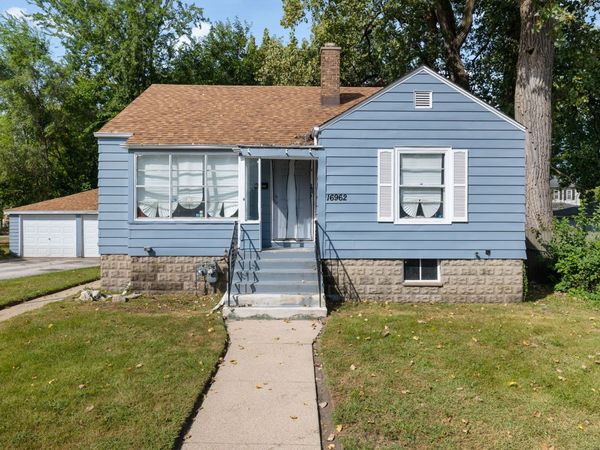 16962 Page Avenue, Hazel Crest, IL 60429