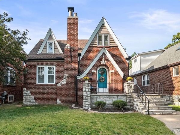 4108 Toenges Avenue, St Louis, MO 63116