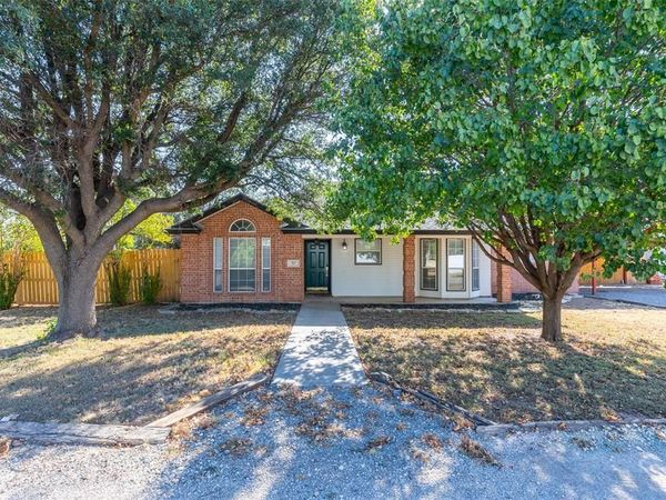 717 Groves Road , Tuscola, TX 79562