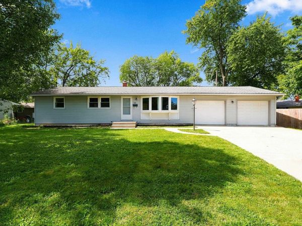 228 Twillo Run Drive, New Haven, IN 46774