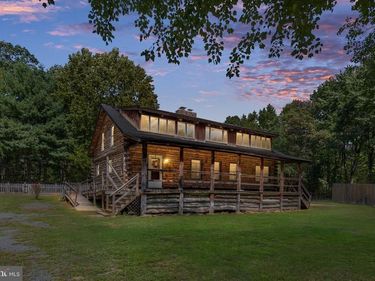 478 TRUSLOW ROAD, FREDERICKSBURG, VA 22405