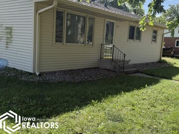 701 Meadowlark Avenue, Sac City, IA 50583