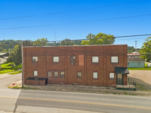 918 Woodlawn Avenue, Cambridge, OH 43725