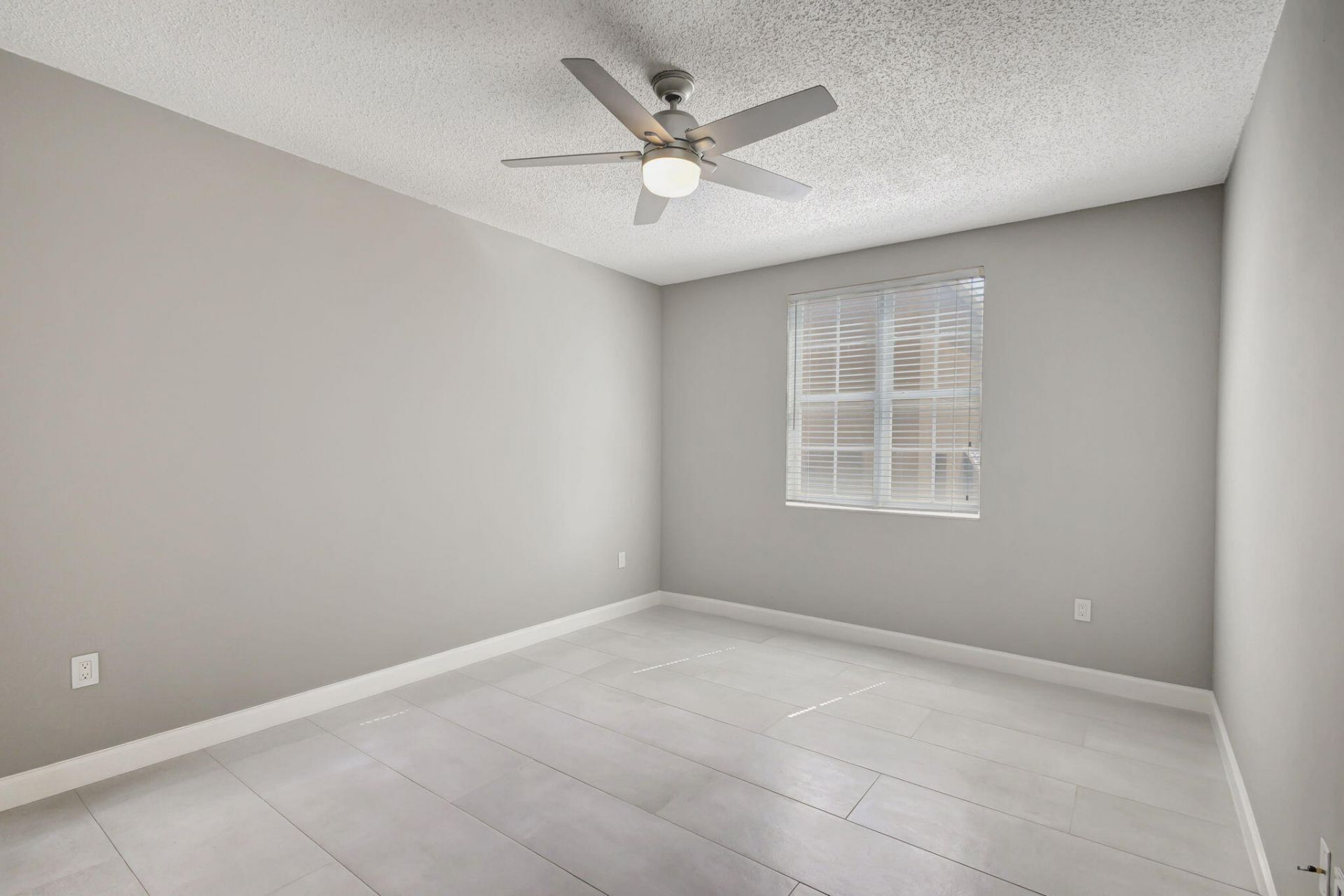 616 Clearwater Park Road, Unit 312, West Palm Beach, FL 33401 Photo