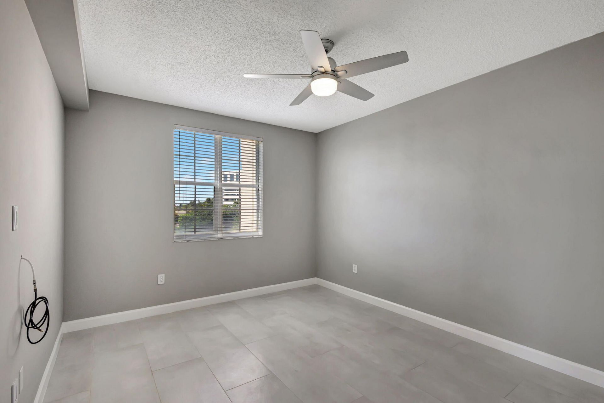 616 Clearwater Park Road, Unit 312, West Palm Beach, FL 33401 Photo