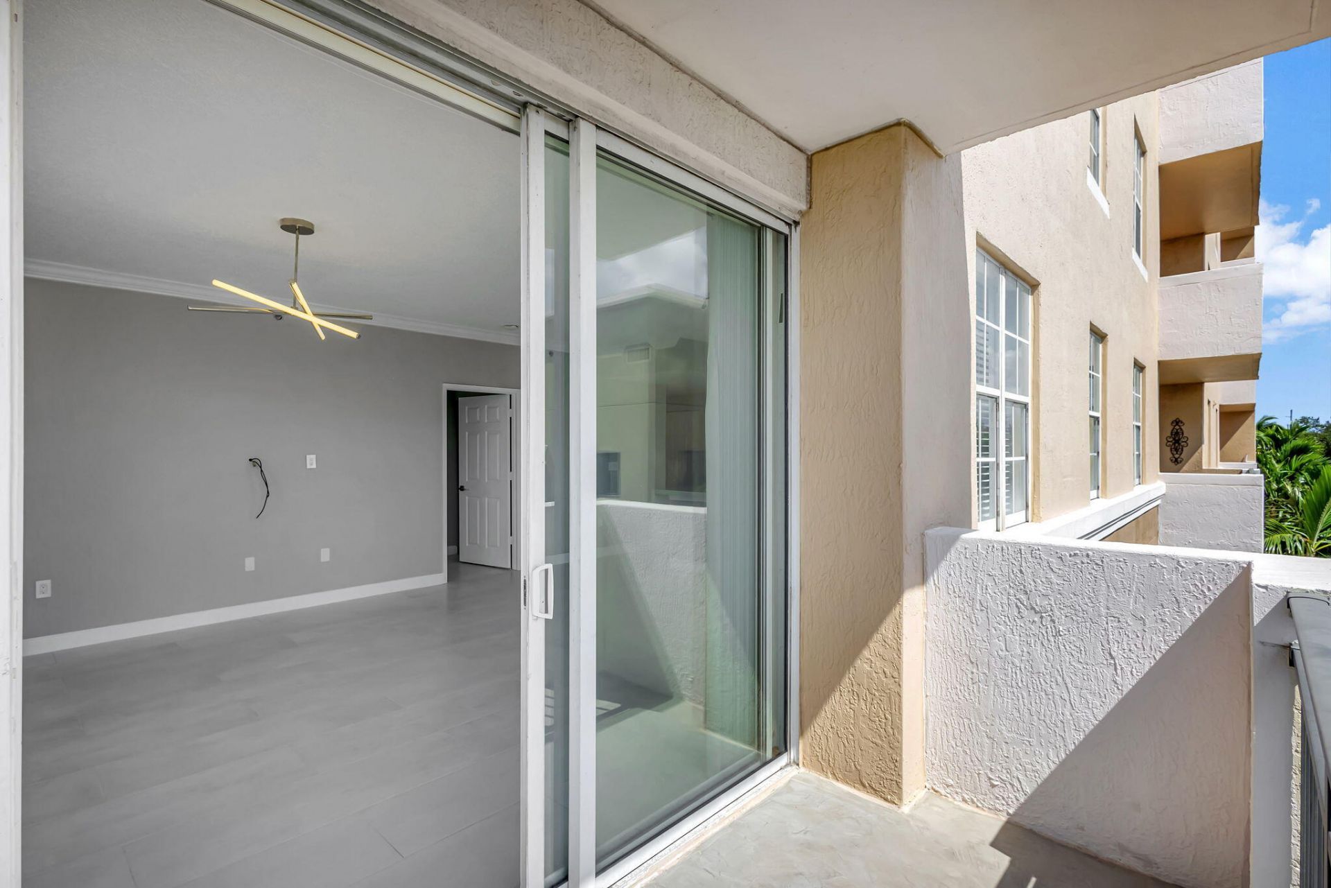 616 Clearwater Park Road, Unit 312, West Palm Beach, FL 33401 Photo