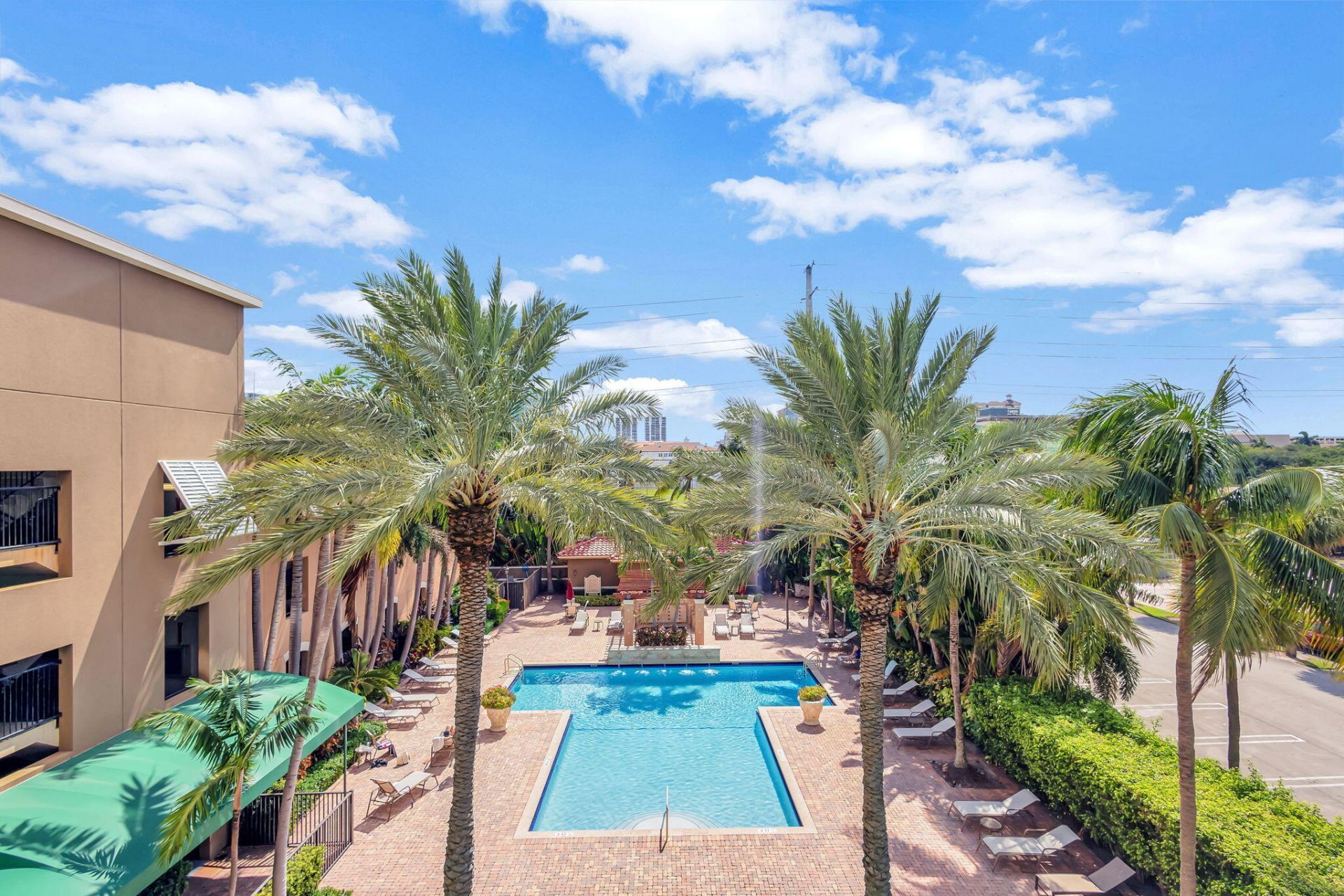 616 Clearwater Park Road, Unit 312, West Palm Beach, FL 33401 Photo