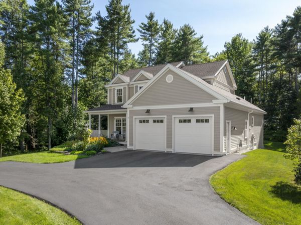 4 Tacoma Lane, Cumberland, ME 04021
