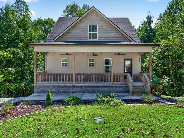170 Shiloh Ln, Smithville, TN 37166
