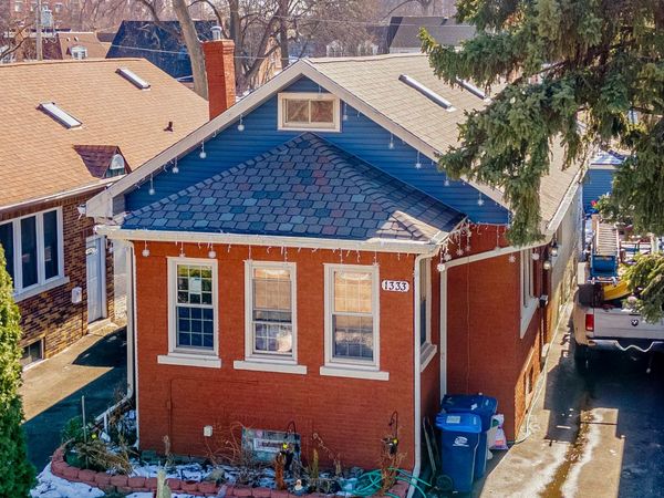 1333 Willow Avenue, Des Plaines, IL 60016