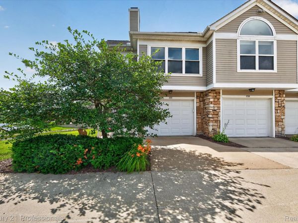1737 Coburn Court, Ann Arbor, Mi 48108