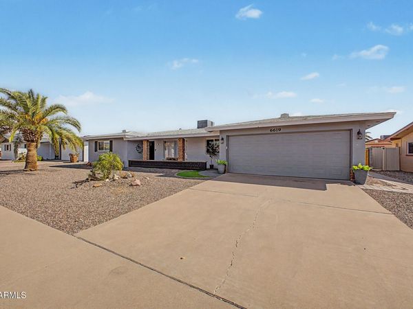 6619 E ELLIS Street, Mesa, AZ 85205