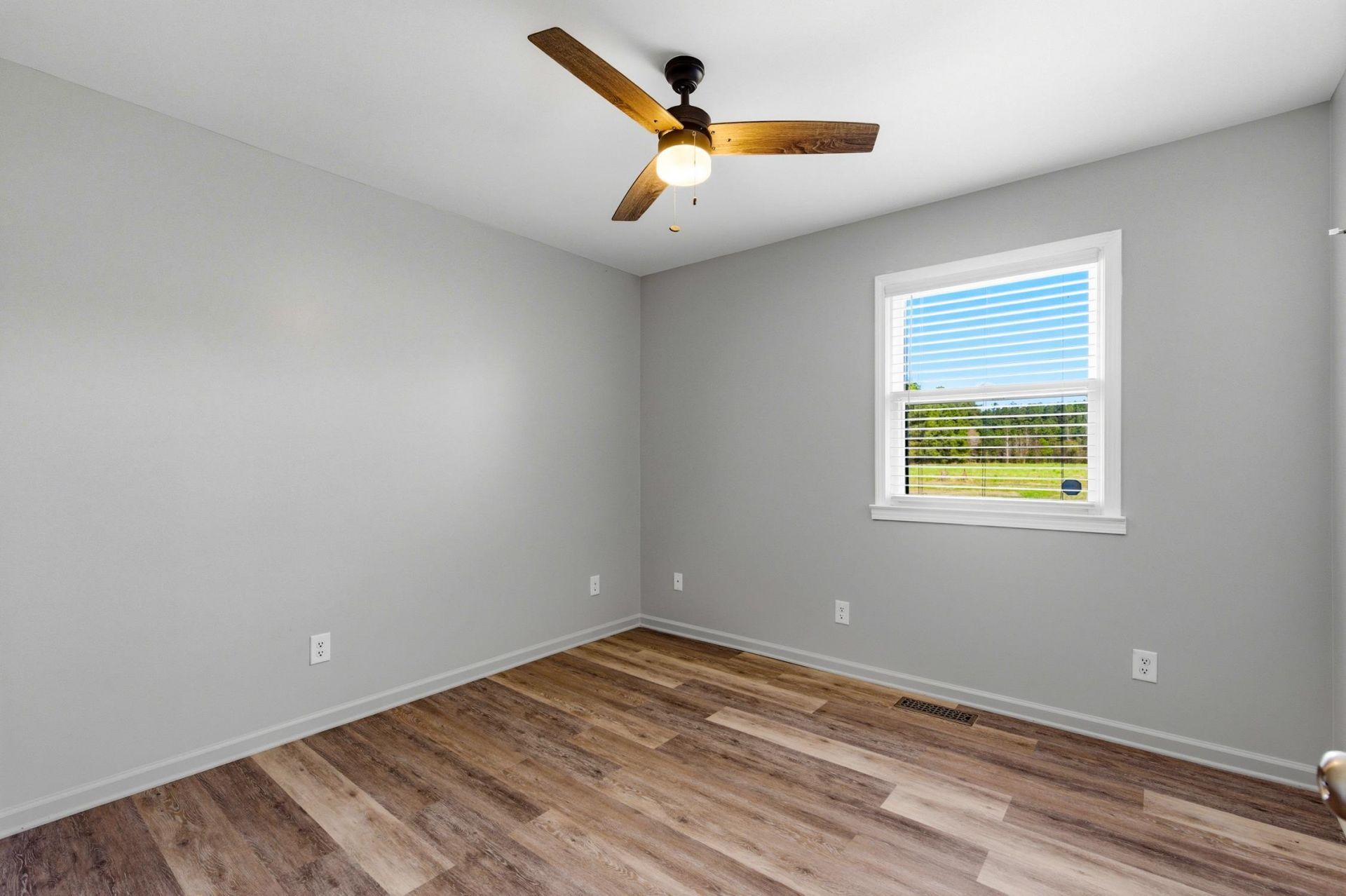 2851 Highway 984 Photo 19