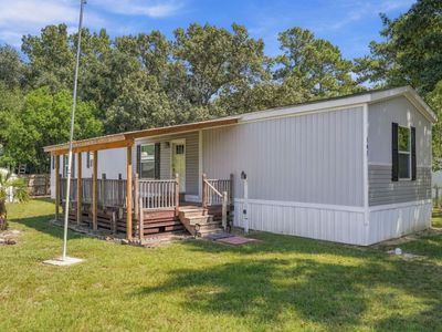 565 Summer Dr., Conway, SC 29526