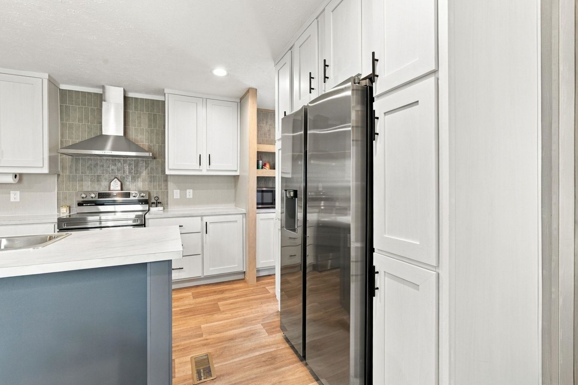 565 Summer Dr. Photo 26