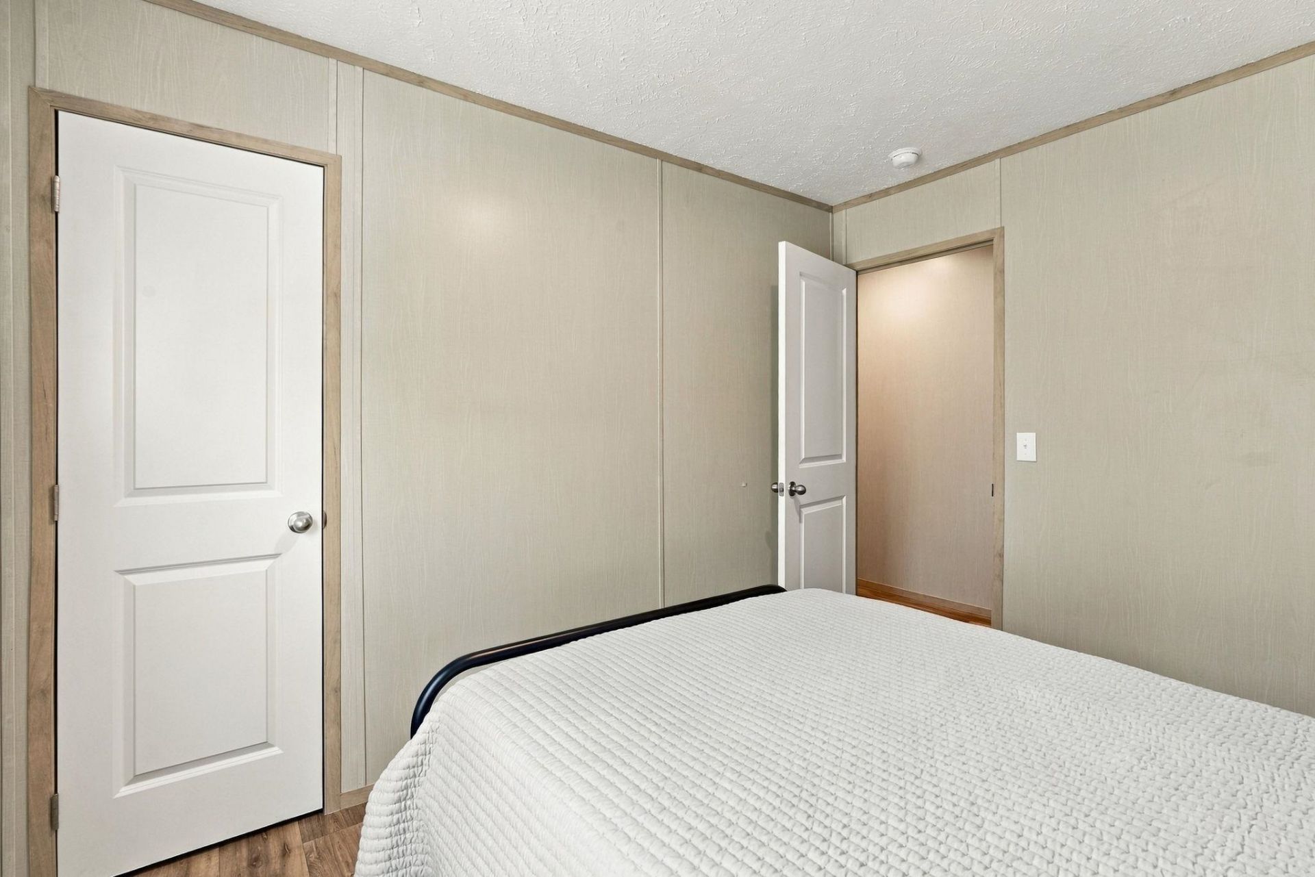 565 Summer Dr. Photo 35