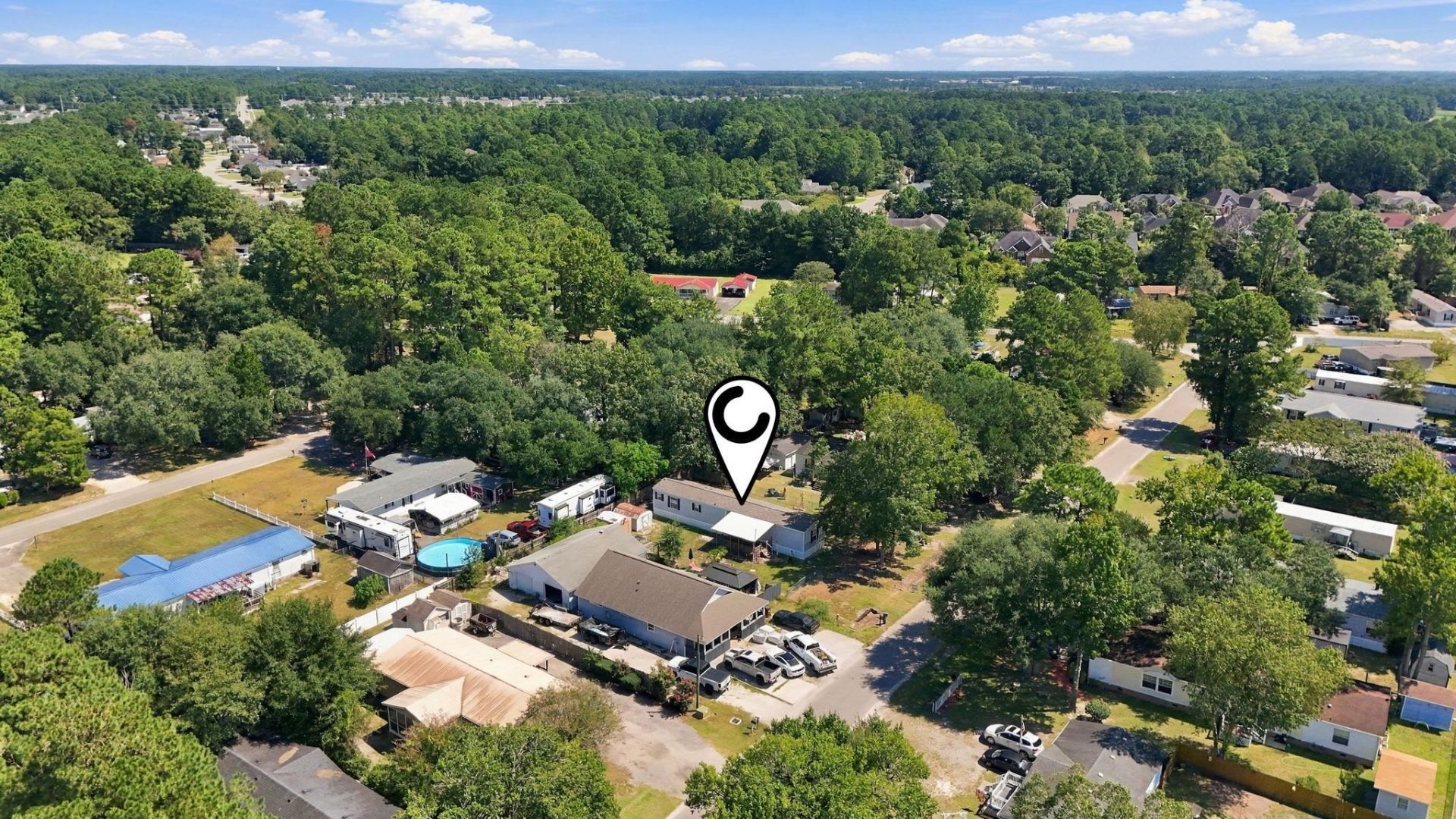 565 Summer Dr. Photo 4