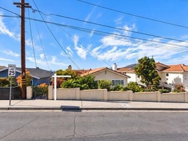 2128 Galveston, San Diego, CA 92110