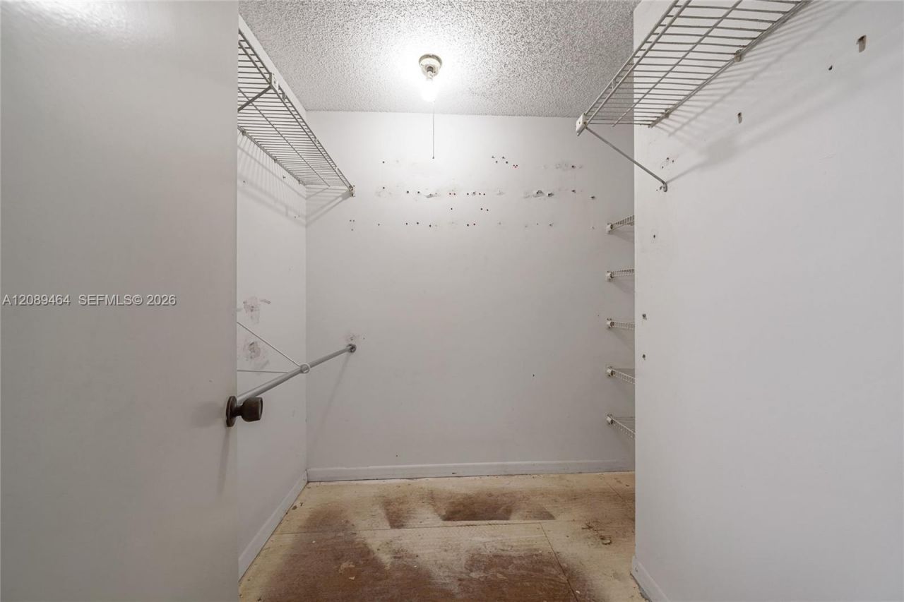 8253 NW 9th Ct, Unit 2, Plantation, FL 33324 Photo