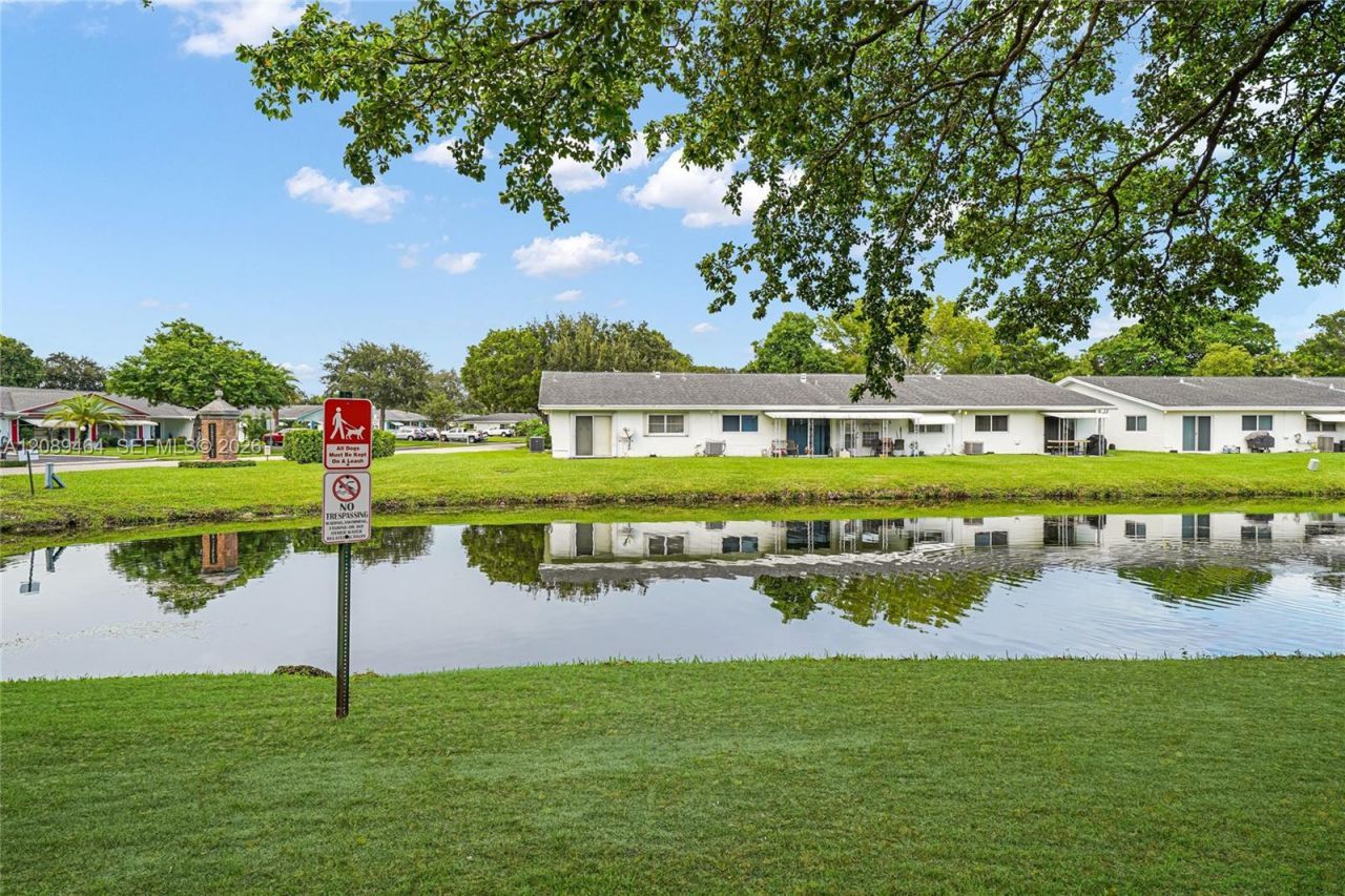8253 NW 9th Ct, Unit 2, Plantation, FL 33324 Photo